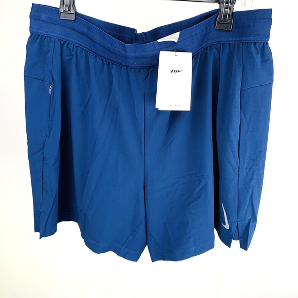 Nike Yoga Men's 2-in-1 Shorts Lined Compression Blue Size XXL 2XL DC5320-410 NWT - Picture 1 of 11